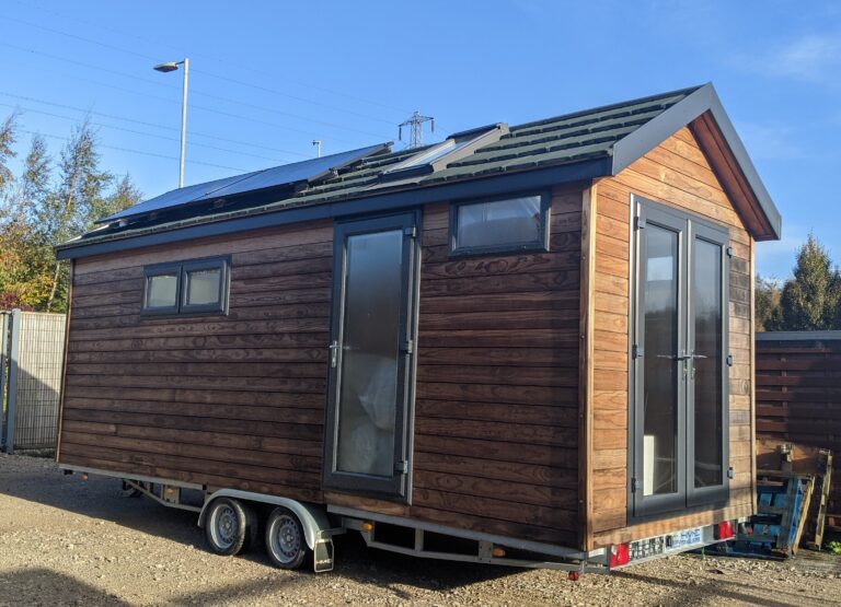 Tiny House project: off-grid innovation. Sustainable technology at Lancaster and Morecambe College.